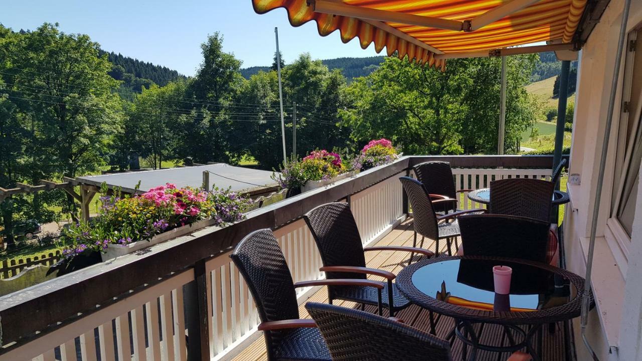 Pension Bergfrieden Schmallenberg Exterior foto